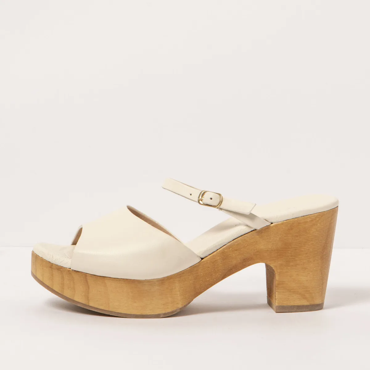 Mules en cuir à talon en bois plateforme - Beige