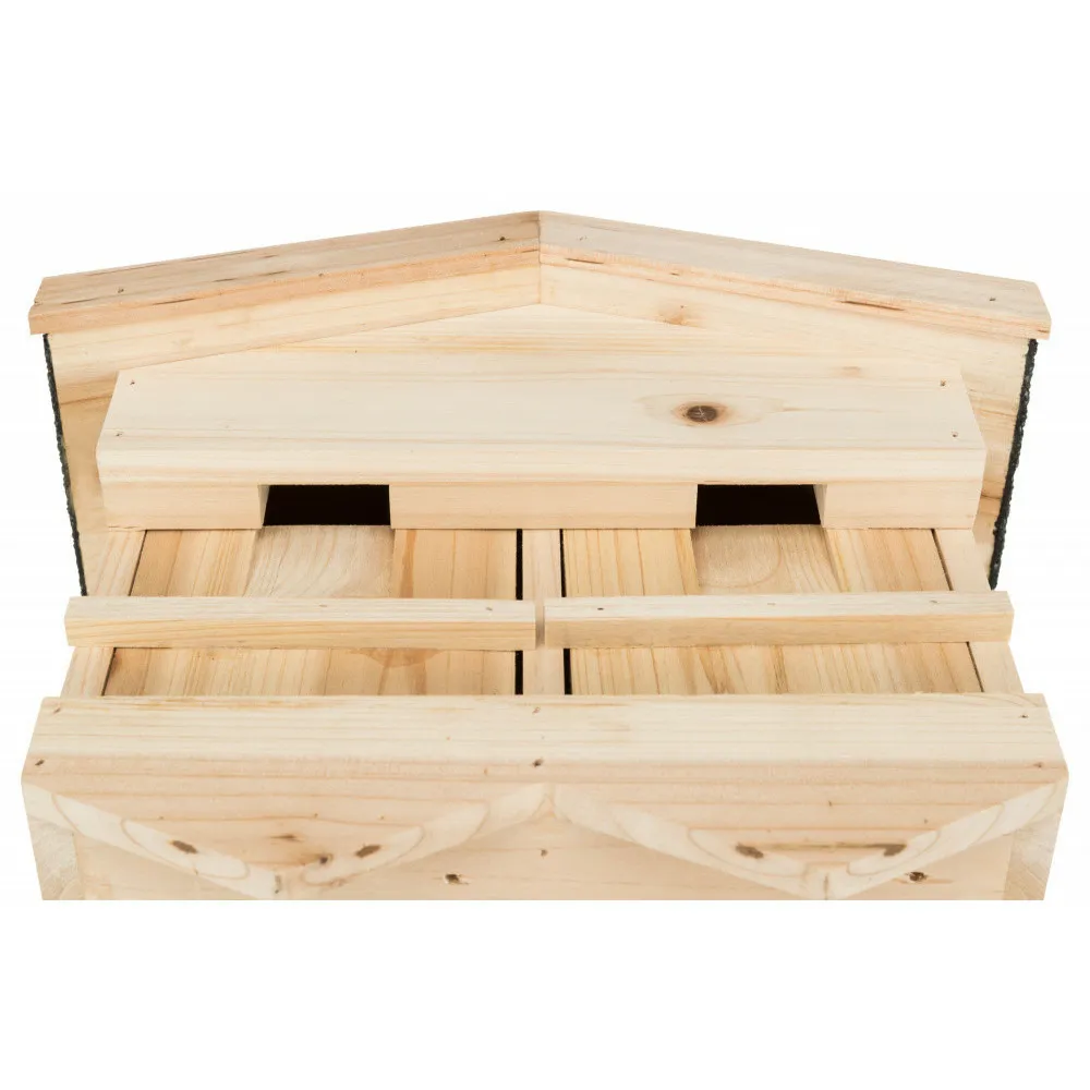 Nichoir pour moineaux. Dimension: 33 x 30 x 21 cm.