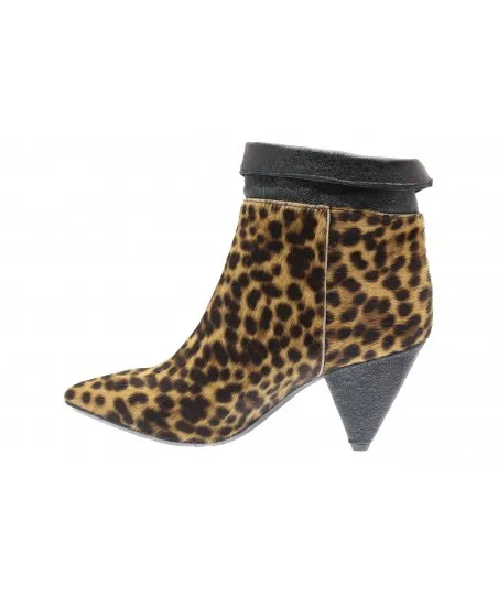 Nouvelle ligne leopard de talon bizuté en bottine femme signée OSMOSE