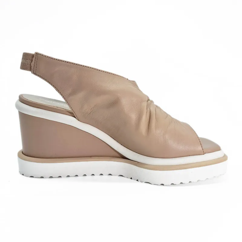 Sandale à talon compensé et cuir sable - Patrizia Bonfanti - Scarpe