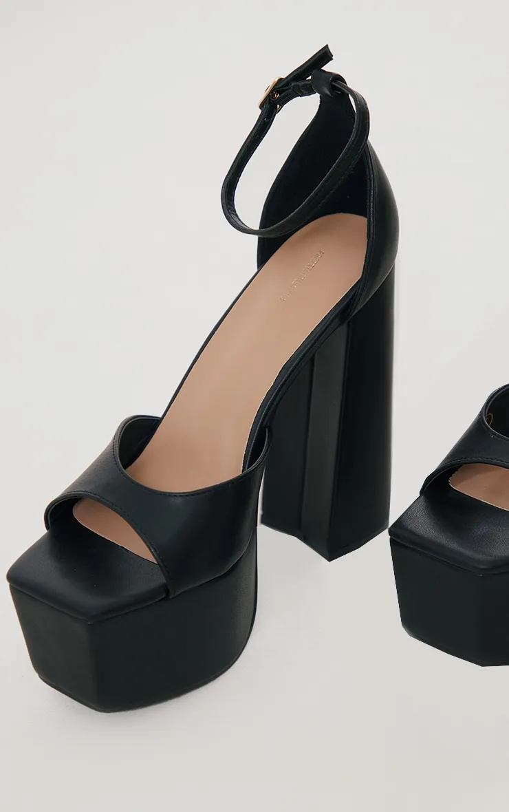 Sandales en PU noir mat carrées chunky à talon plateforme très haut