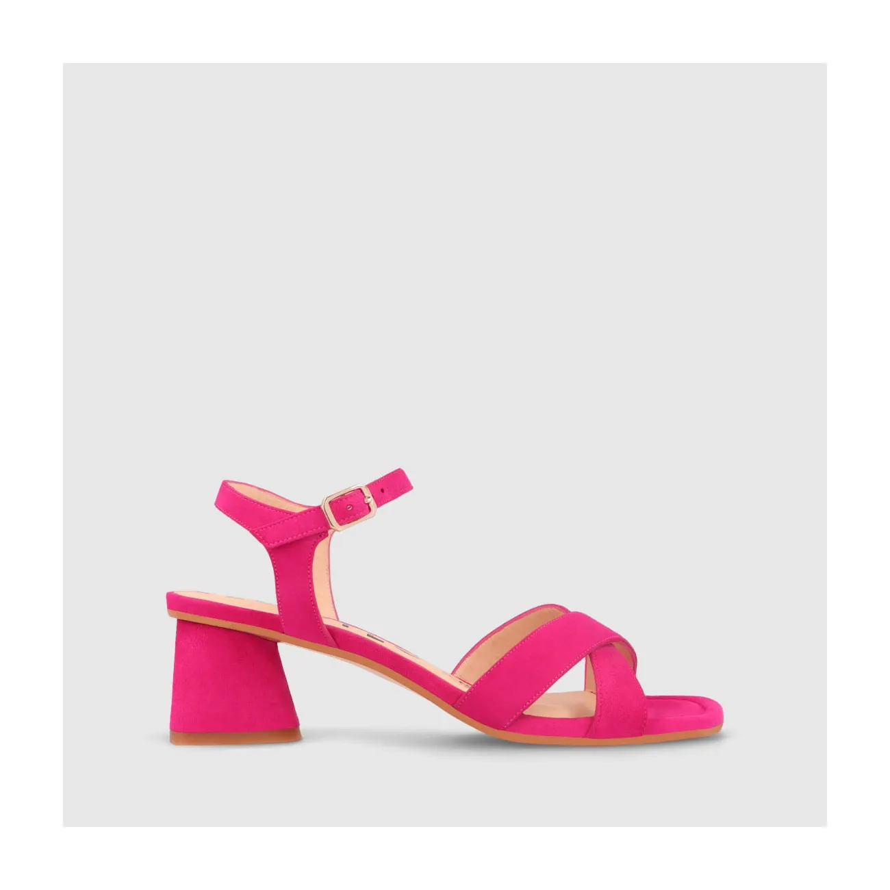 Sandales à talon femme en daim de couleur fuchsia | LODI Chaussures pour femme en ligne.